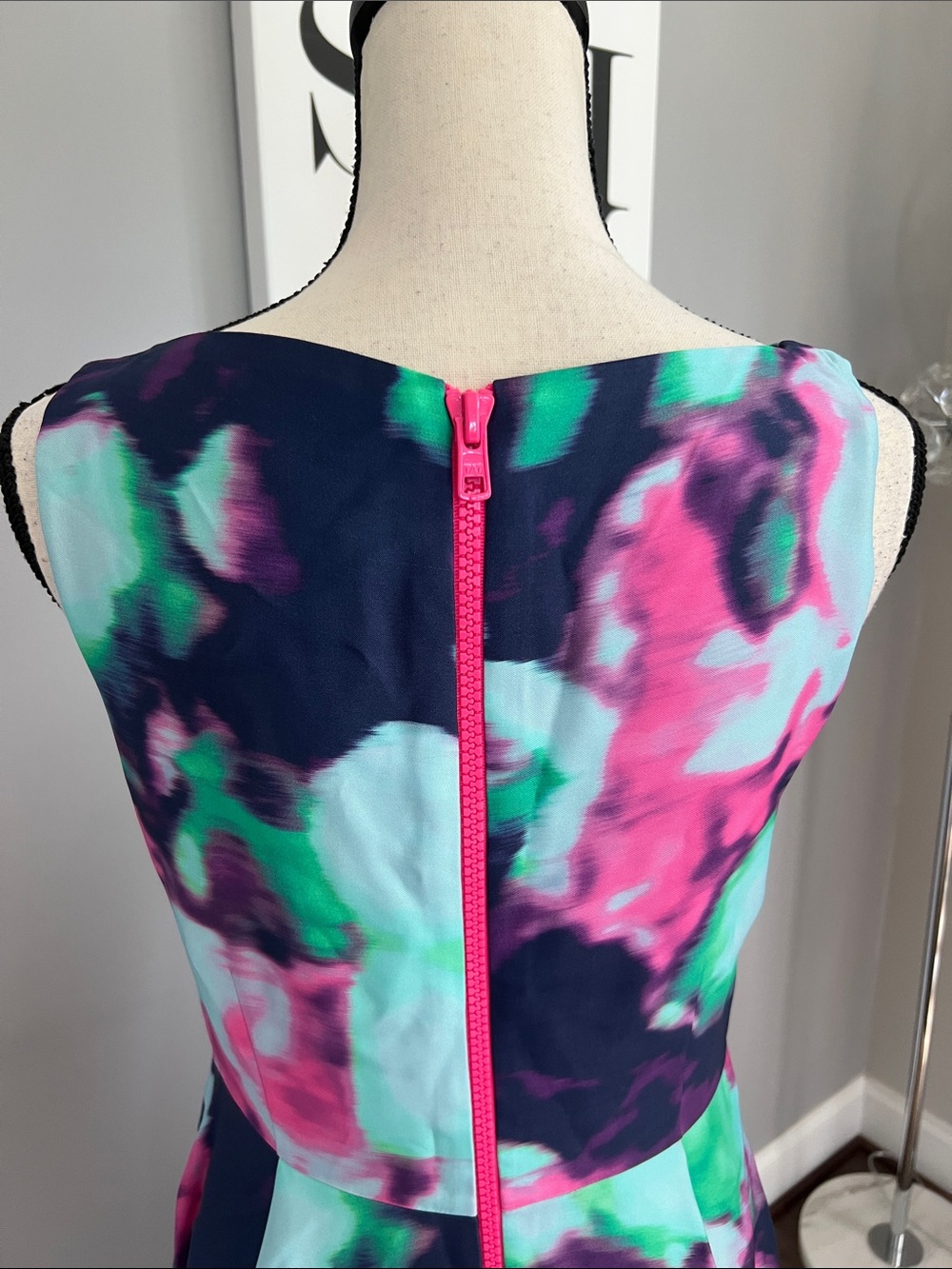 Kate Spade Olivia Watercolor Dress - Picture 5 of 11